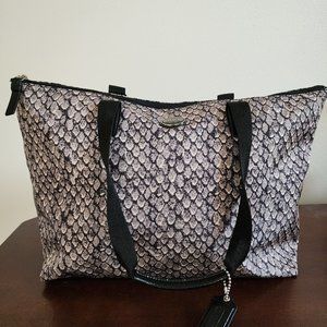 Coach tote
